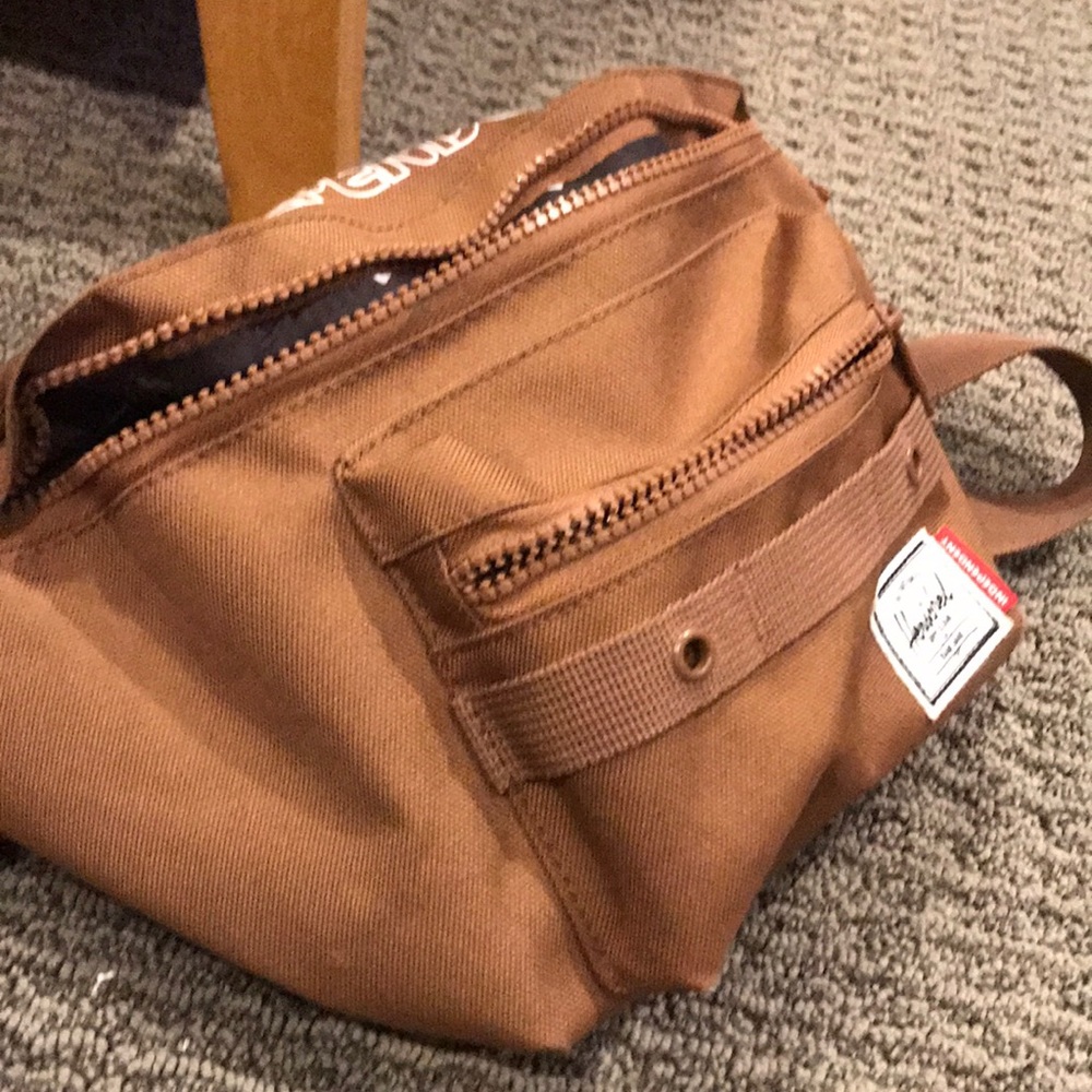 Fanny pack from independent the finest quality - Picture 4 of 5